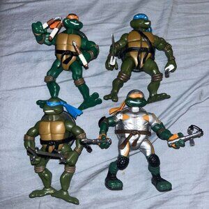 Playmates Teenage Mutant Ninja Turtles TMNT Leonardo & Michelangelo Leo Mikey B1